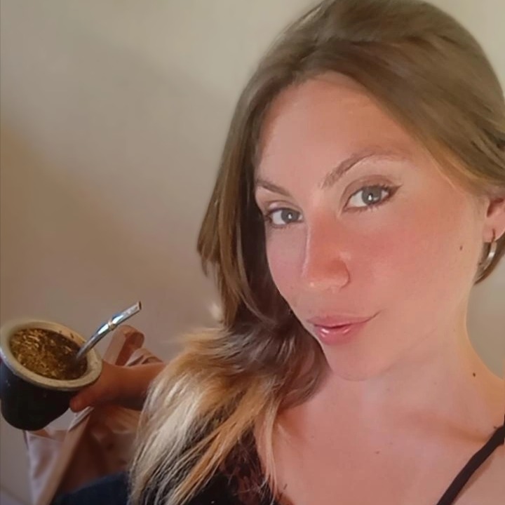 Angela S Picullo